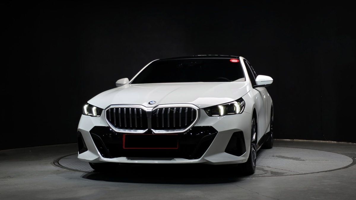 BMW 5 Series, 2024 — фото 3 из 12