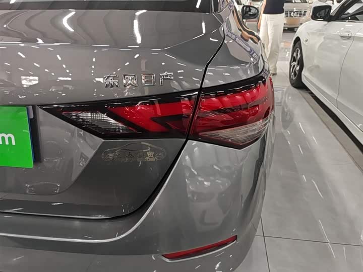 Nissan Sylphy, 2022 — фото 8 из 9