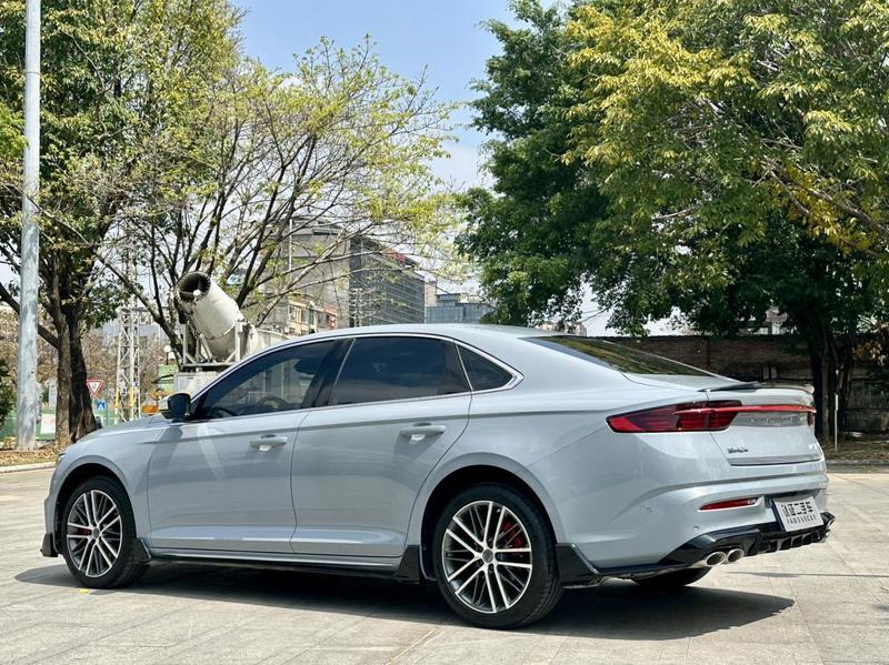 Geely Preface, 2023 — фото 5 из 12