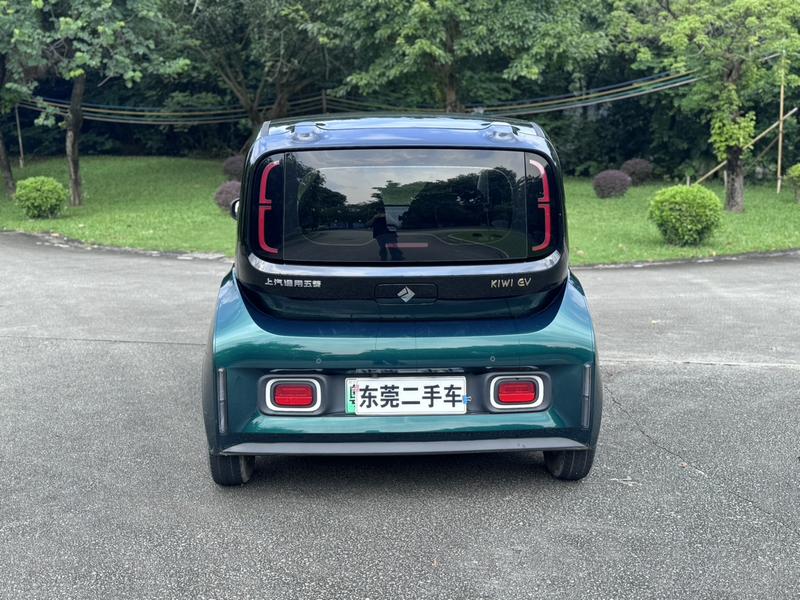 Baojun KiWi EV, 2022 — фото 6 из 12