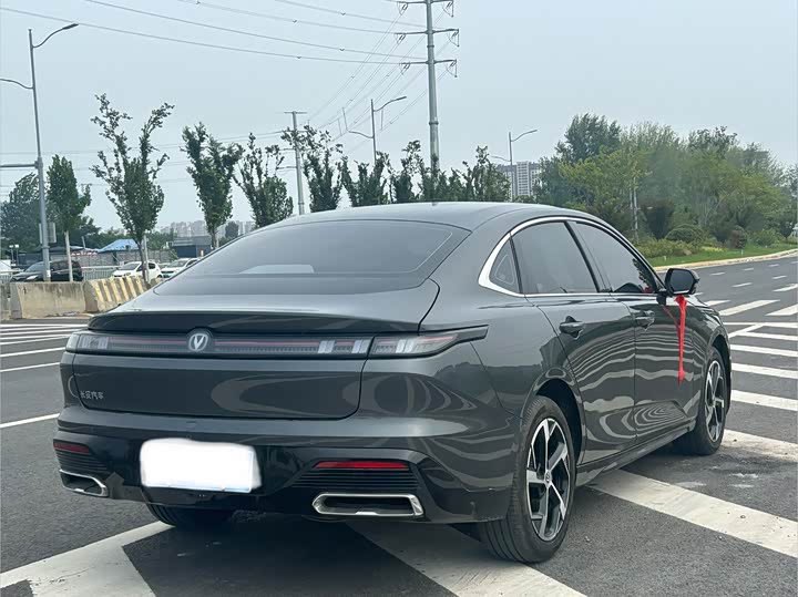 Changan Eado Plus, 2025 — фото 8 из 9