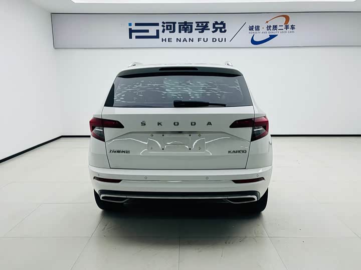 Skoda Karoq, 2023 — фото 5 из 9