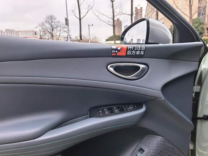 BYD Seal 06 GT, 2025 — фото 4 из 9