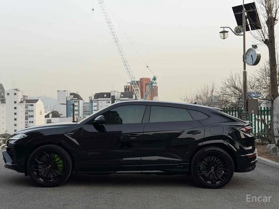 Lamborghini Urus, 2025 — фото 3 из 12