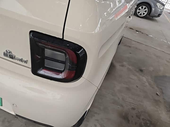 Geely Galaxy Panda Mini, 2026 — фото 8 из 9