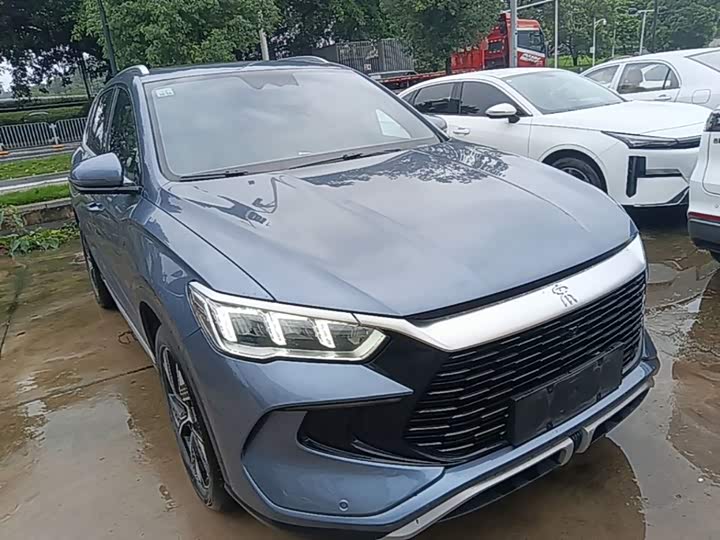 BYD Song Pro Hybrid, 2024 — фото 4 из 9