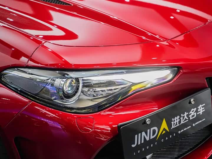 Alfa Romeo Giulia, 2022 — фото 5 из 9