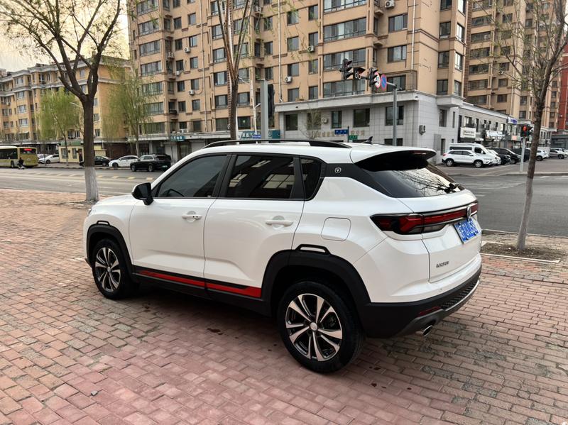 Changan CS35 Plus, 2022 — фото 4 из 12