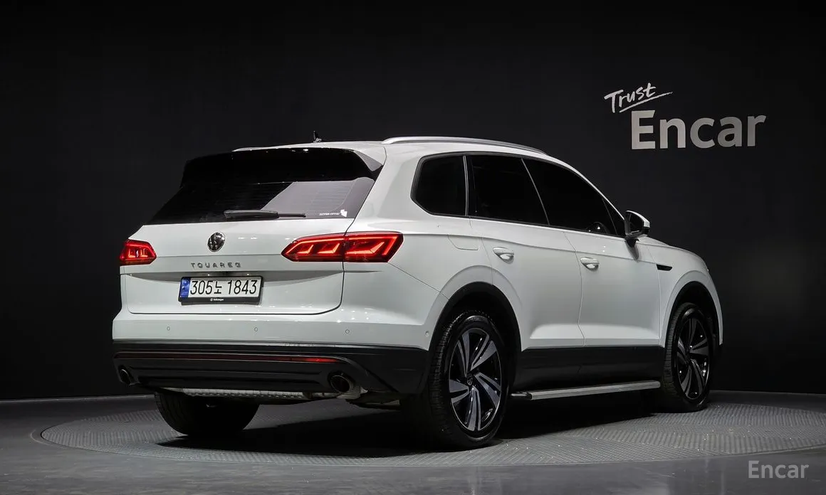 Volkswagen Touareg, 2023 — фото 2 из 12