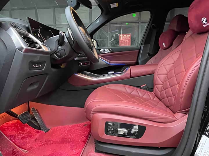 BMW X5, 2025 — фото 7 из 9