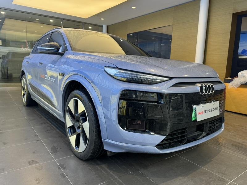 Audi Q6L e-tron, 2025 — фото 3 из 12