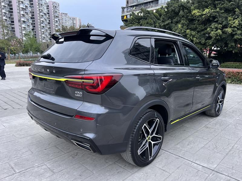 Roewe RX5, 2022 — фото 6 из 12