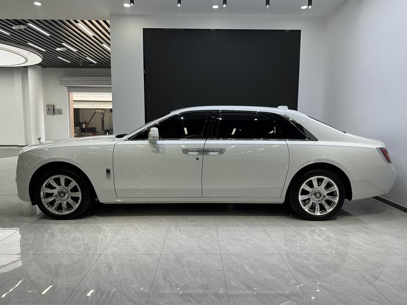 Rolls-Royce Ghost, 2025 — фото 3 из 10
