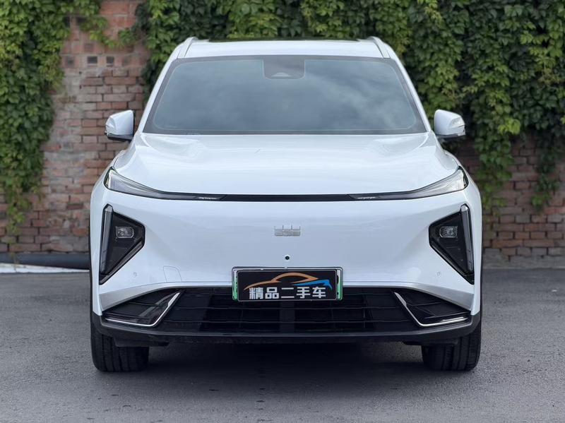 Geely Galaxy L7, 2025 — фото 2 из 10