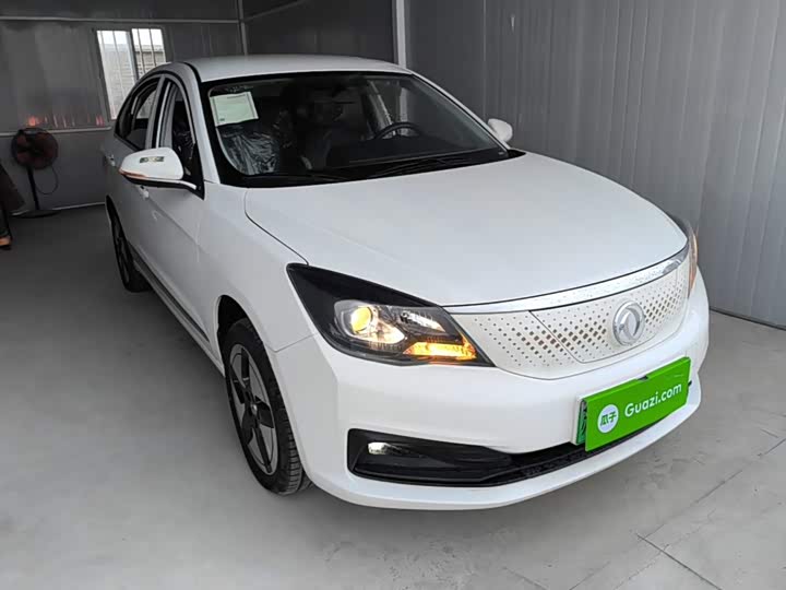 Dongfeng Aeolus E70, 2026 — фото 4 из 9