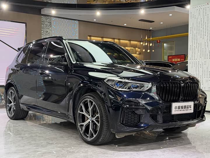 BMW X5, 2023 — фото 3 из 9