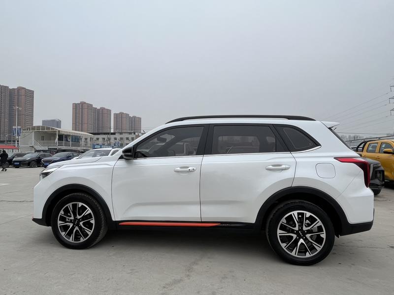 Kia Sportage GT-line, 2022 — фото 4 из 12
