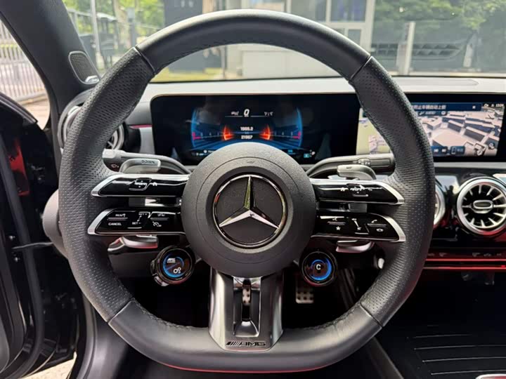 Mercedes-Benz A-Class AMG, 2025 — фото 7 из 9