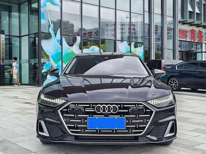 Audi A7L, 2024 — фото 2 из 9