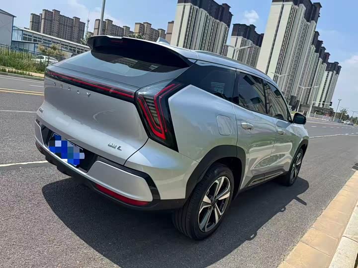 Geely Atlas L, 2025 — фото 9 из 9
