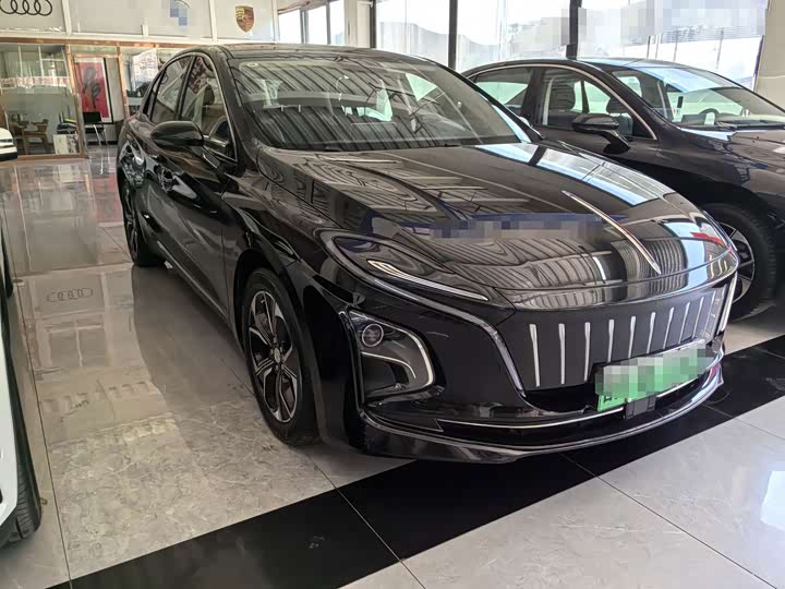 Hongqi E-QM5, 2024 — фото 3 из 9