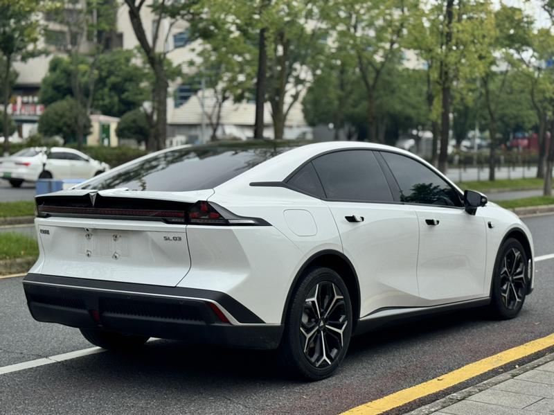 Changan Deepal SL03, 2023 — фото 6 из 12