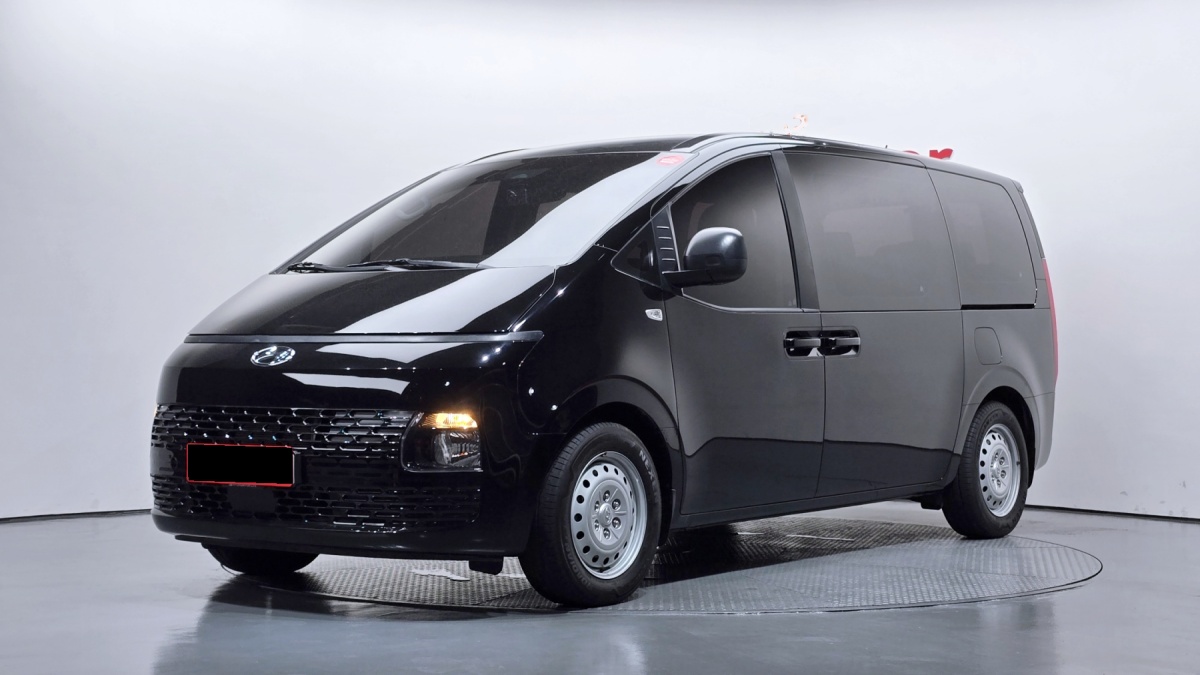 Hyundai Staria, 2022 — купить в Белгороде под ключ