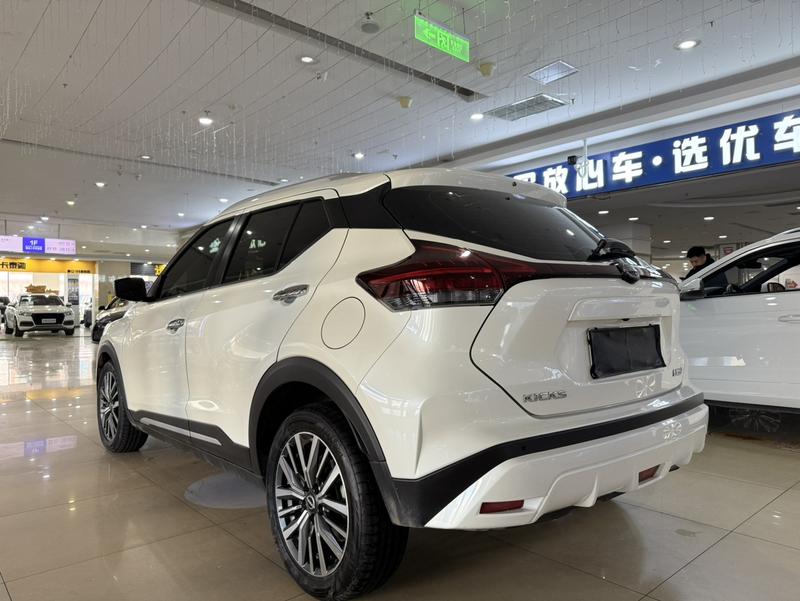 Nissan Kicks, 2023 — фото 4 из 9