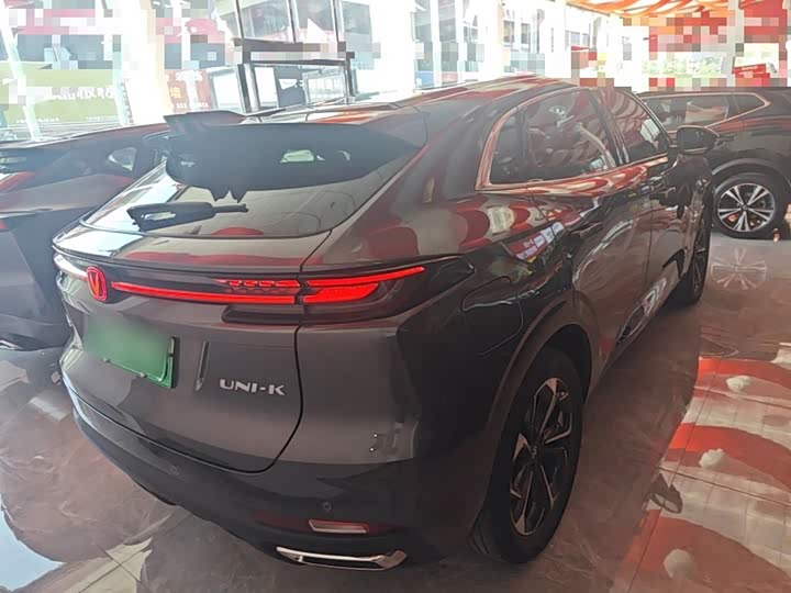 Changan UNI-K Hybrid, 2023 — фото 7 из 9