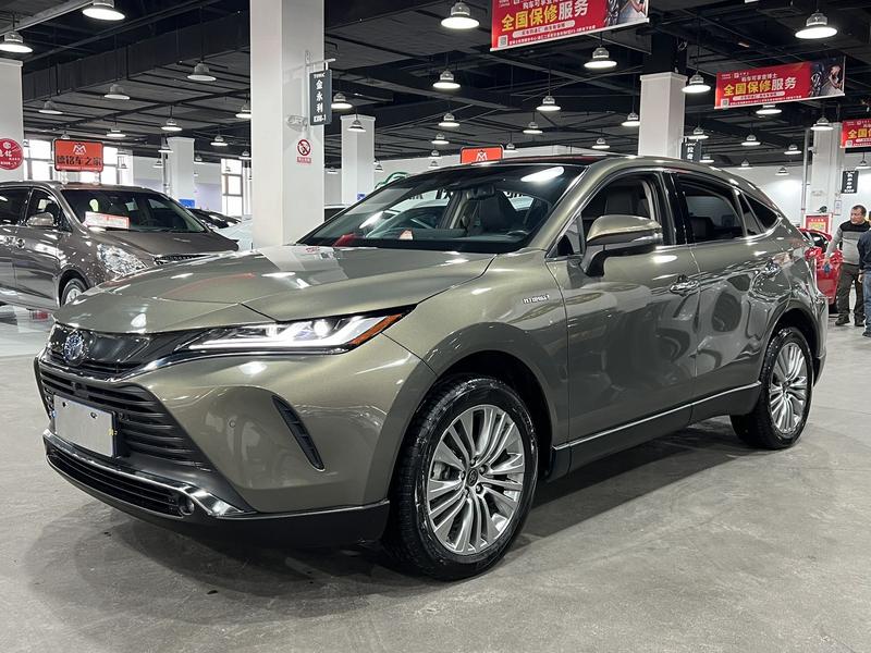 Toyota Harrier, 2023 — купить в Санкт-Петербурге под ключ