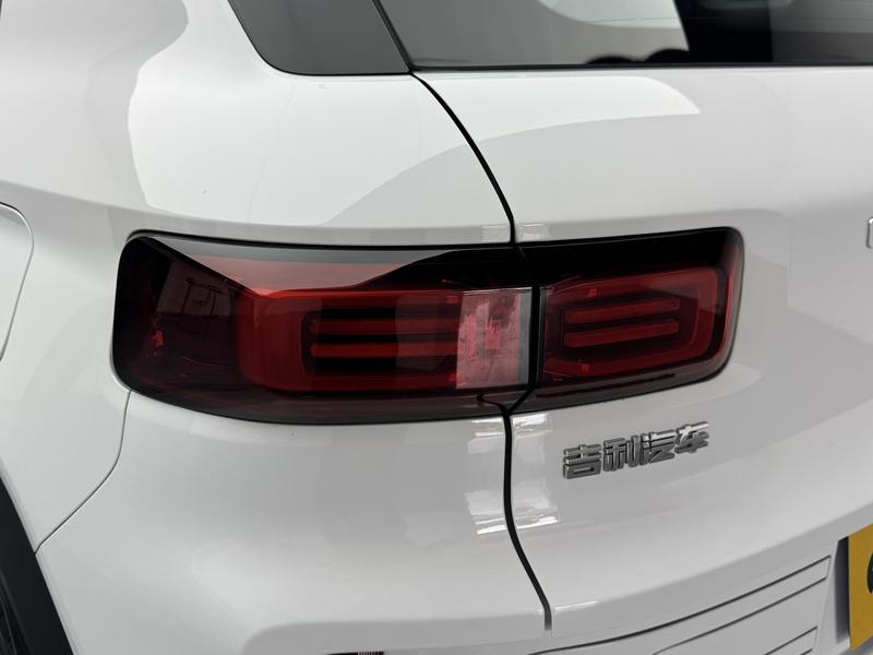 Geely Icon, 2022 — фото 10 из 12
