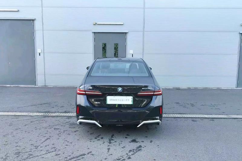 BMW i5, 2025 — фото 4 из 12