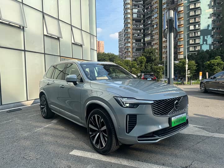 Volvo XC90 Hybrid, 2025 — фото 3 из 9