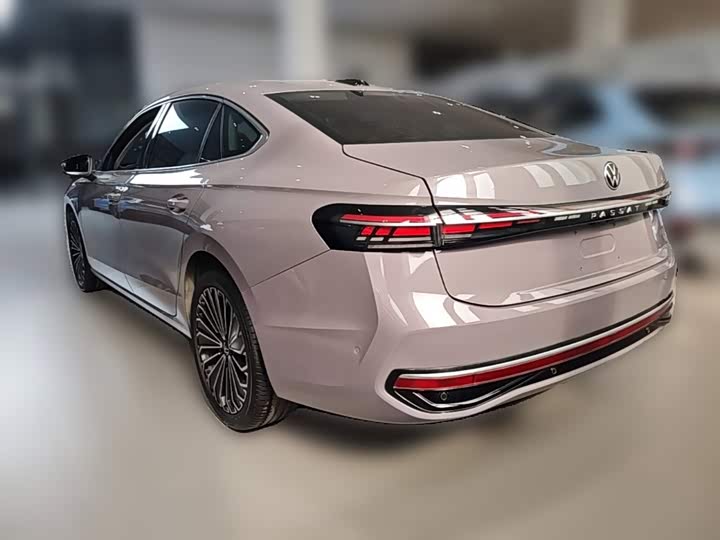 Volkswagen Passat, 2024 — фото 9 из 9