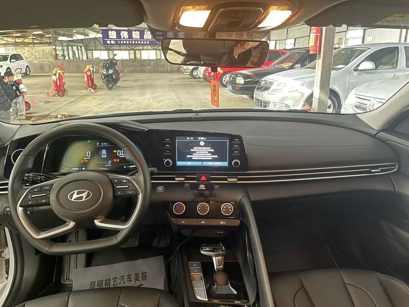 Hyundai Elantra N line, 2023 — фото 7 из 10