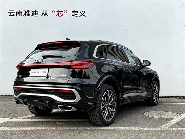 Audi Q5L, 2025 — фото 4 из 9