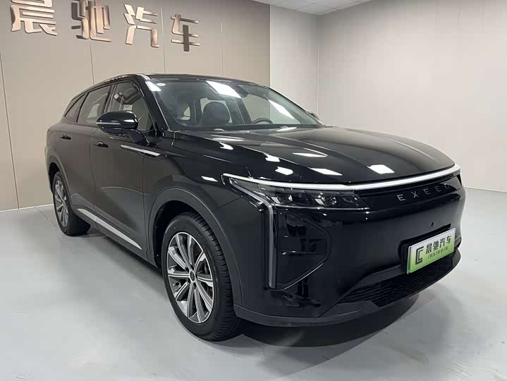 Exeed RX C-DM Hybrid, 2024 — фото 3 из 9