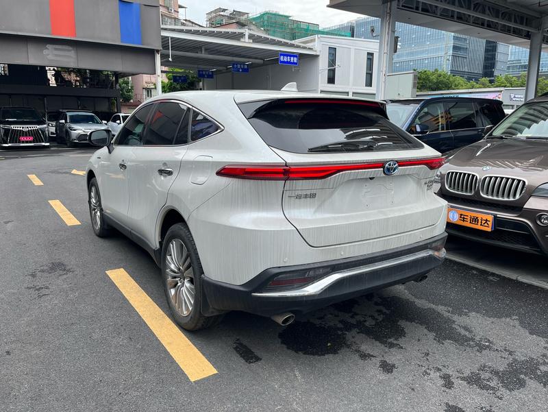 Toyota Harrier, 2022 — фото 4 из 12