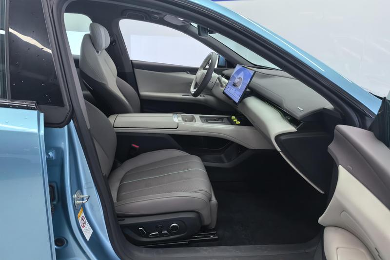 Changan Deepal L07, 2024 — фото 9 из 12
