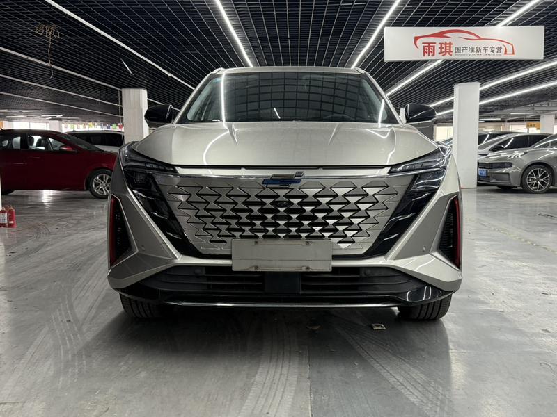 Changan Oshan Z6, 2022 — фото 2 из 12