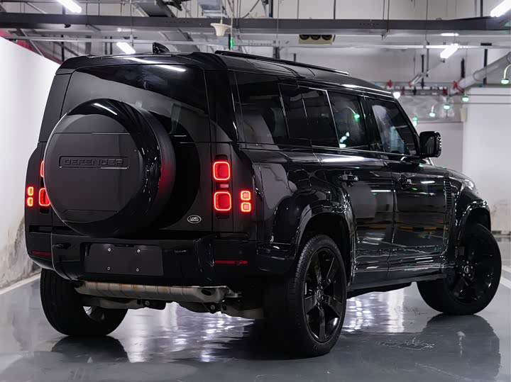 Land Rover Defender, 2025 — фото 2 из 9