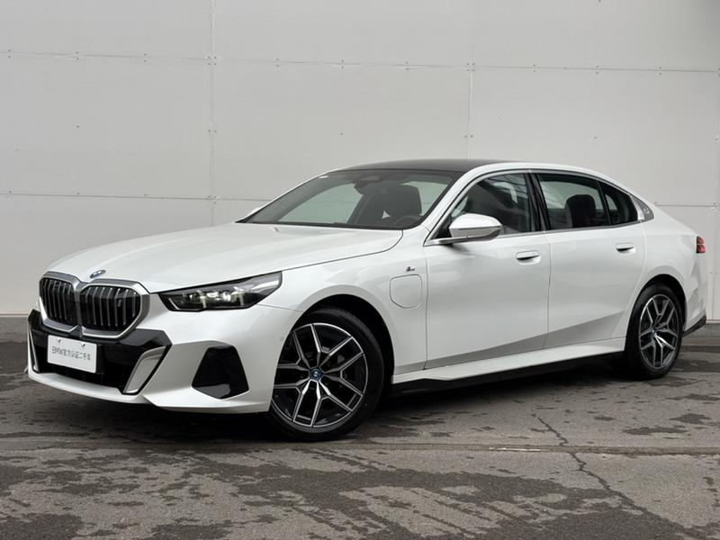 BMW i5, 2025 — купить в Туле под ключ