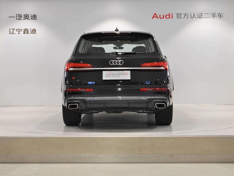 Audi Q7, 2024 — фото 3 из 11