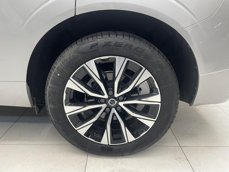 Volvo XC60, 2023 — фото 11 из 12