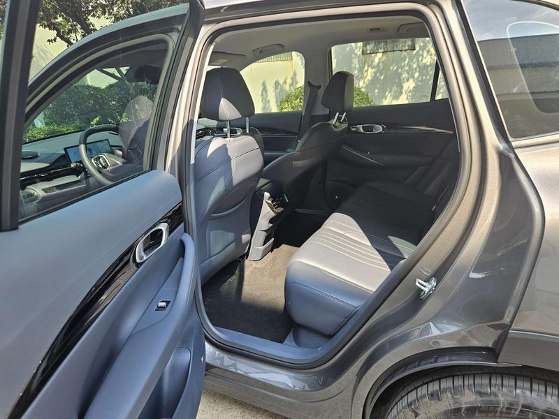 Geely Galaxy E5, 2025 — фото 12 из 12