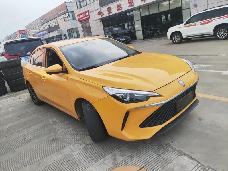Roewe i5, 2023 — фото 2 из 9