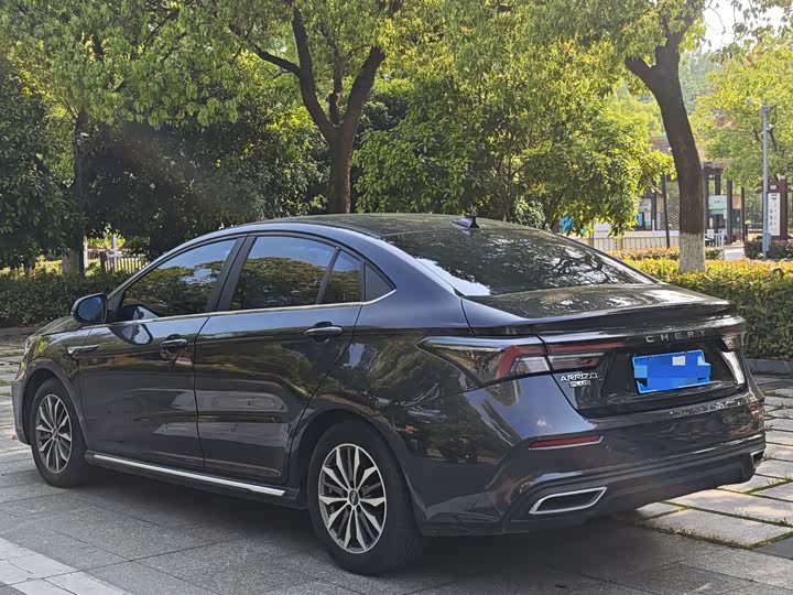Chery Omoda S5 (Arrizo 5 Plus), 2023 — фото 5 из 9