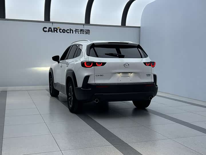Mazda CX-50, 2023 — фото 3 из 9