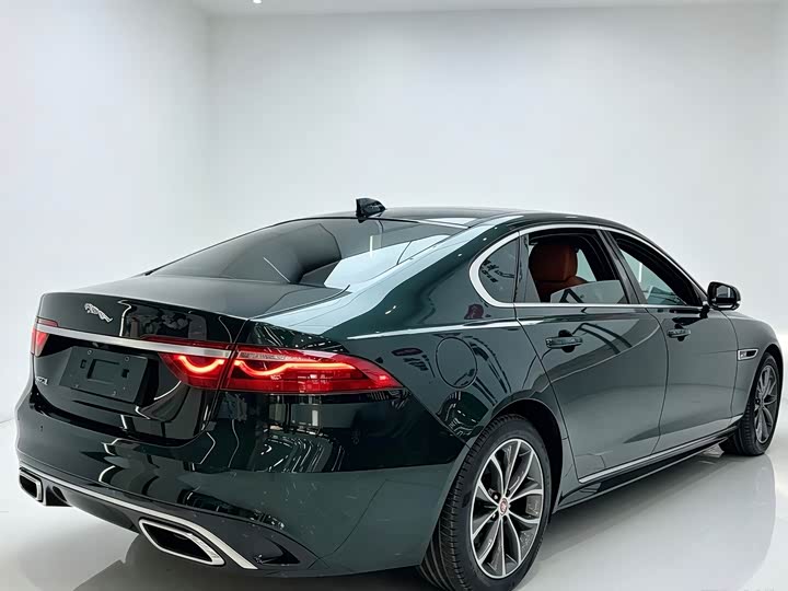 Jaguar XF L, 2023 — фото 8 из 9