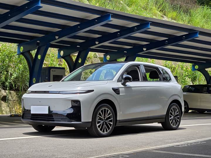 Leapmotor B10, 2024 — купить в Владимире под ключ